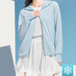 &lt;&lt;&lt;t34&gt;21&gt;0&gt;bnehmbare  Sonnenschutzkleidung  mit UPF50+ und  breiter  Krempe  aus  Eisseide