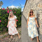 &lt;&lt;&lt;&lt;&lt;&lt;t73&gt;57&gt;49&gt;20&gt;7&gt;0&gt;edrucktes, plissiertes  Kurzarmkleid  für  Damen  mit quadratischem  Ausschnitt