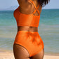Texturiertes Bikini-Set mit Knotendetail und High-Waist-Schnitt