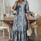 Boho-Kleid mit V-Ausschnitt und Volants
