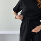 Legerer einfarbiger Zweiteiler für Damen: Top & Hose mit weitem Bein