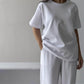 Legerer einfarbiger Zweiteiler für Damen: Top & Hose mit weitem Bein
